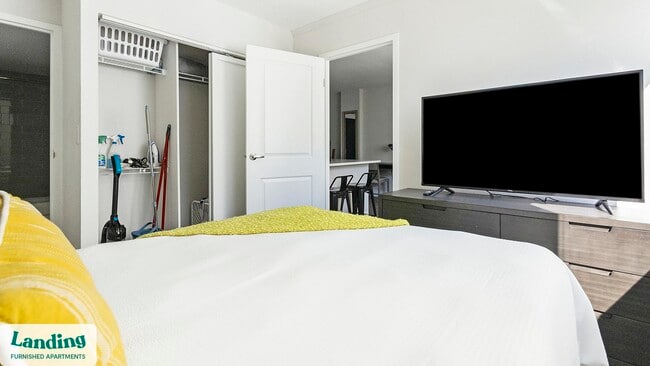 Photo - 305 Dr. M.L.K. Jr St S Unit 632