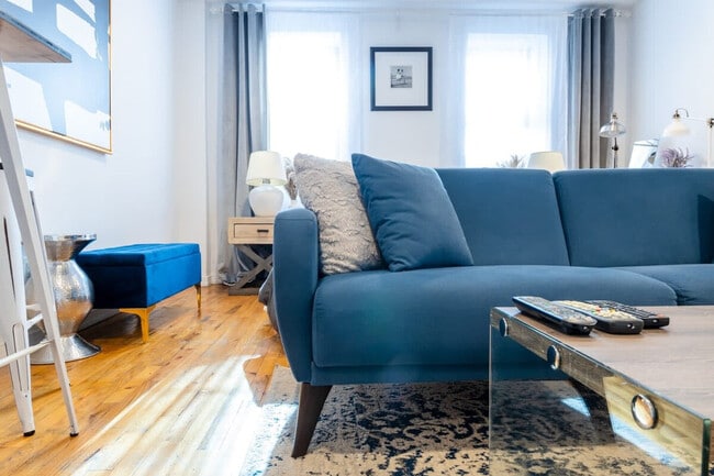 Photo - 350 E 19th St Unit ID1021927P