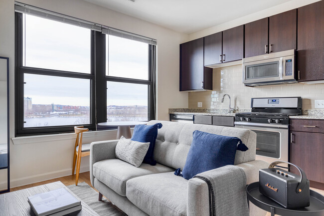 Photo - 333 Great River Rd Unit SI FL5-ID6224A