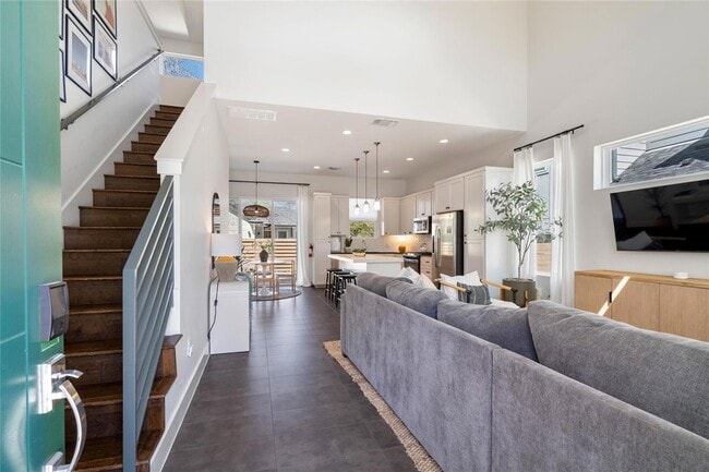 Photo - 1126 Linden St