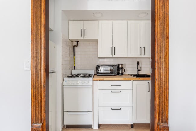 Photo - 177 Waverly Pl Unit SI FL2-ID1594068P