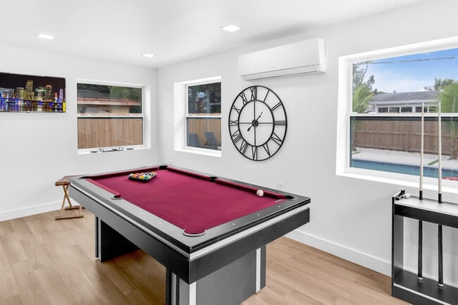 Photo - 17621 NE 7th Ave Unit ID1372351P