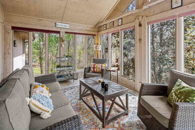 Photo - 5 Singleton Cir Unit ID1241313P