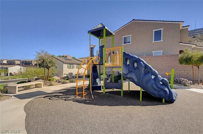 Photo - 305 Quail Dove Ave
