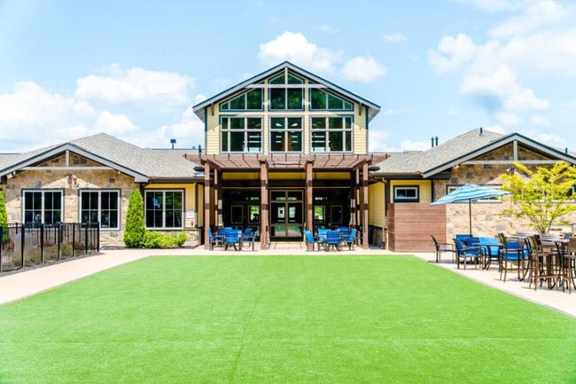 Photo - 501 Hamlet Wy Unit ID1386351P