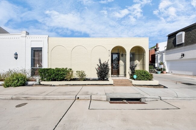Building Photo - 4112 Meyerwood Dr