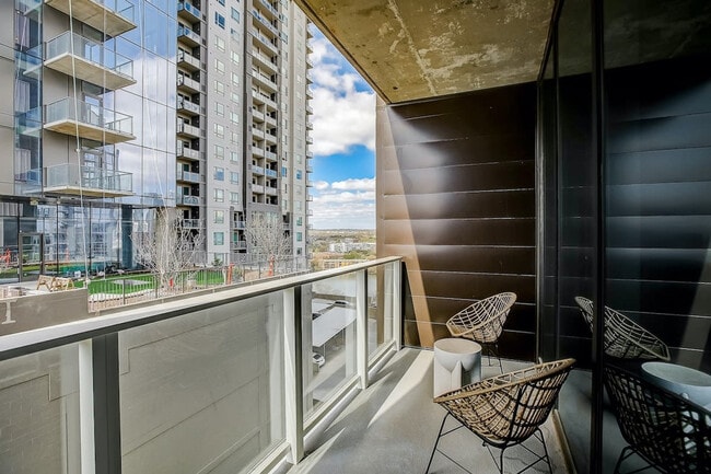 Photo - 48 East Ave Unit FL14-ID1023981P