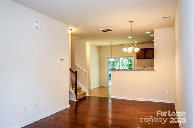 Photo - 194 Limerick Rd