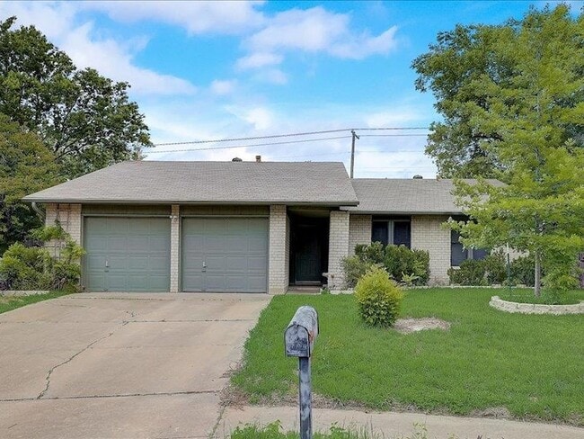 Photo - 10906 Meadgreen Ct