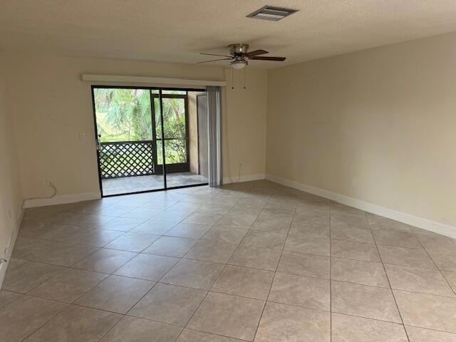 Photo - 1303 Lakeview Dr E