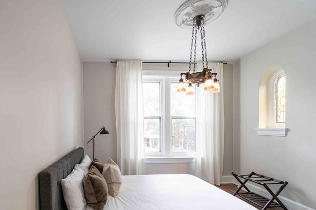 Photo - 351 Thrall St Unit ID1234535P