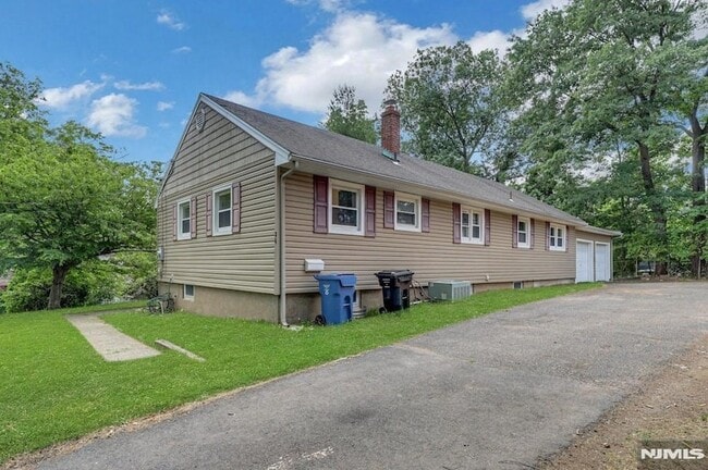 Photo - 36 Benton Rd