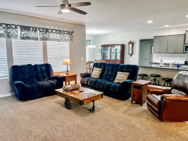 Building Photo - 2263 N Meadow Lake Pl Unit SI ID1547098P