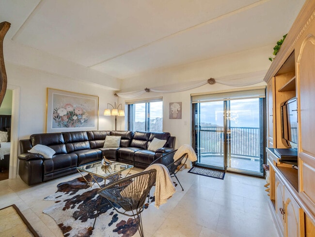 Photo - 100 Moss Ridge Unit FL9-ID1039609P