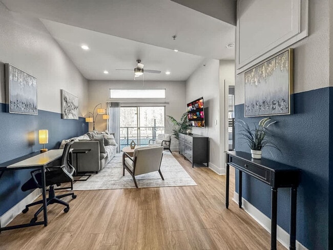 Photo - 310 N Malcolm X Blvd Unit SI ID1490051P