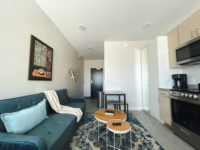 Photo - 2530 University Ave Unit ID1036854P