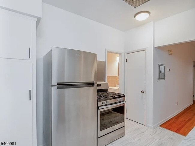 Photo - 502 Washington Ave Unit 6