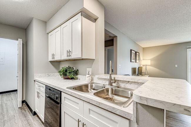 Building Photo - The Villages of Bent Tree Apartments