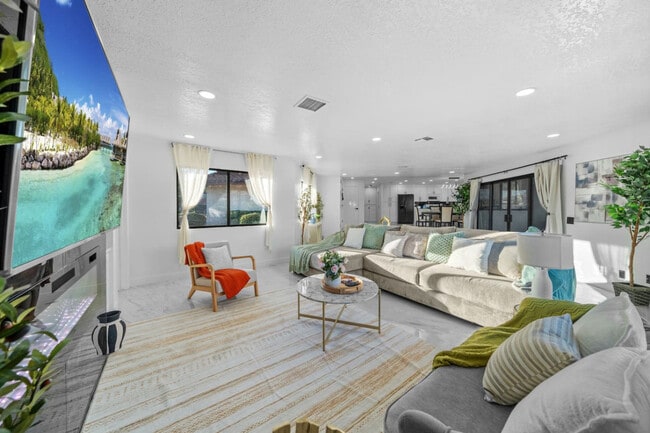 Photo - 14552 Skyline Truck Trail Unit ID1283138P