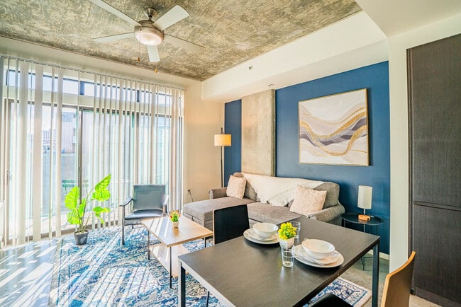 Photo - 914 N 4th St Unit ID1388728P