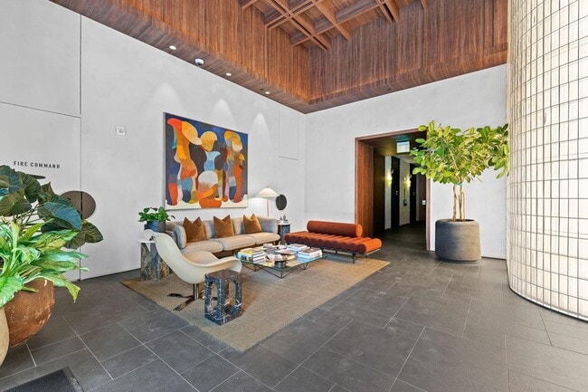 Photo - 610 Davis St Unit 2908