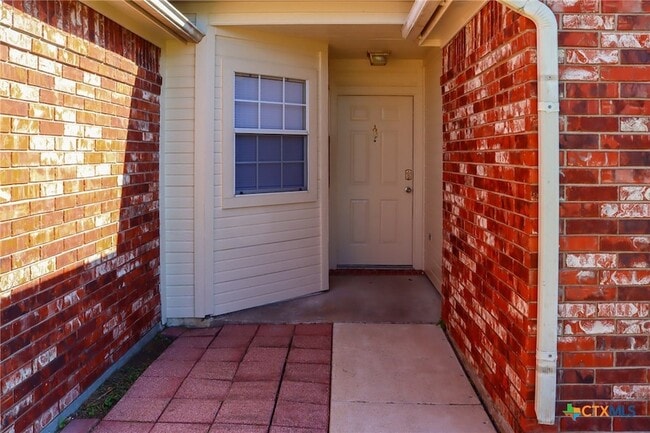 Photo - 3218 Rampart Loop