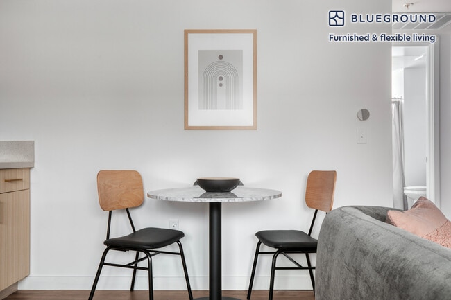 Photo - 3638 Motor Ave Unit SI FL4-ID924