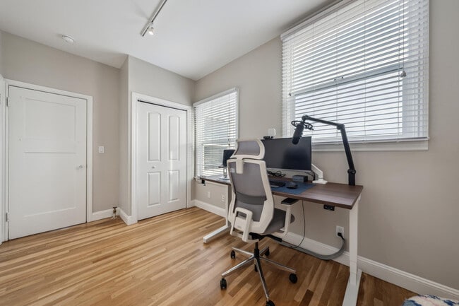 Photo - 2226 North Point St Unit FL3-ID379185P