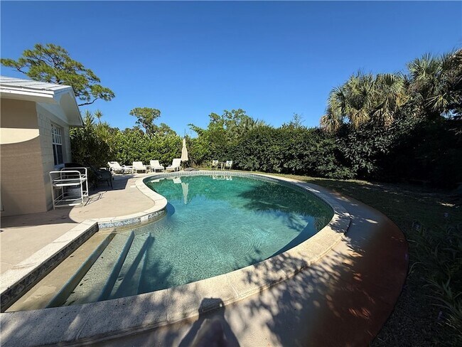 Photo - 2015 15th Ln