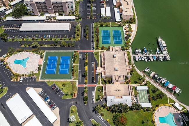 Photo - 7400 Sun Island Dr S Unit 401