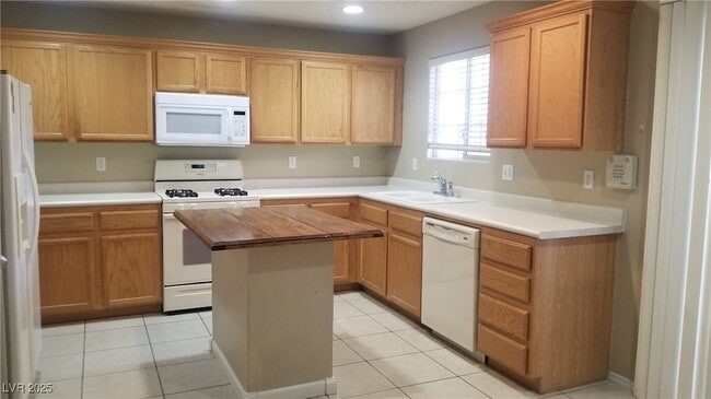 Photo - 1008 Monte De Oro Ave