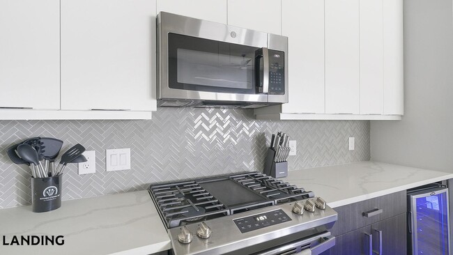 Photo - 401 W 25th St Unit 2325