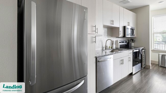 Photo - 3383 Cedarplaza Ln Unit 1319