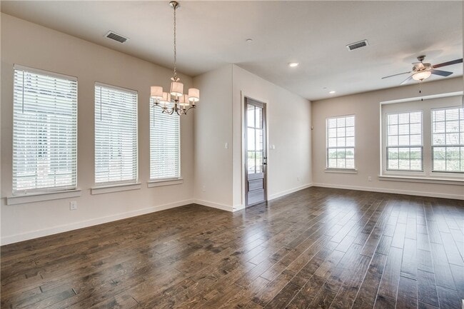 Photo - 7263 Switchgrass Rd