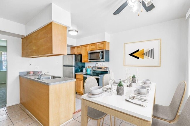 Photo - Roberts Mill Apartments and Townhomes