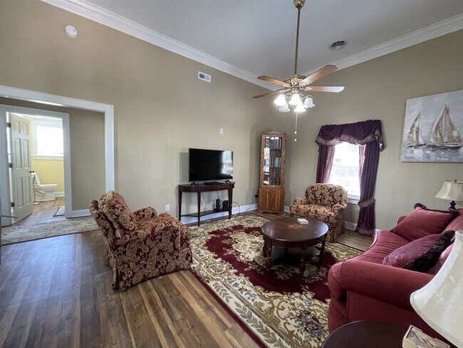 Photo - 40523 North End Rd Unit ID1255913P