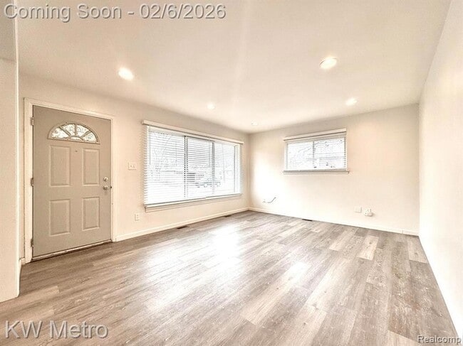 Photo - 13231 Albany St