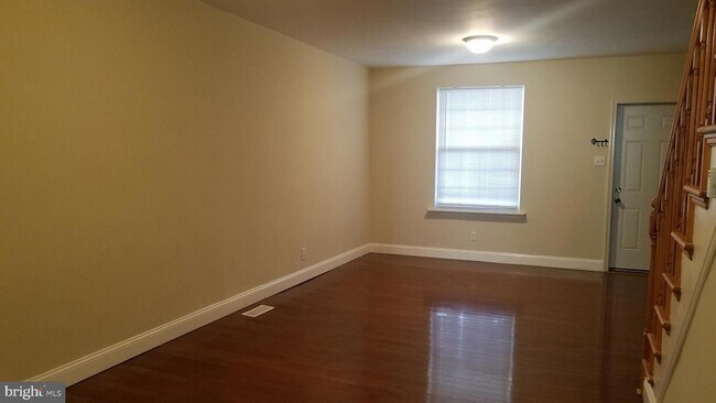 Photo - 2547 S Mildred St