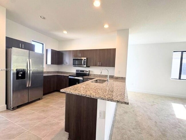 Photo - 5277 Marano Dr