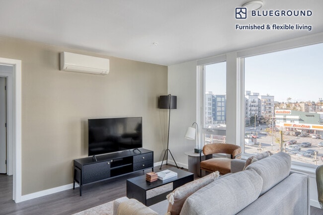 Photo - 2401 S Jackson St Unit FL6-ID548