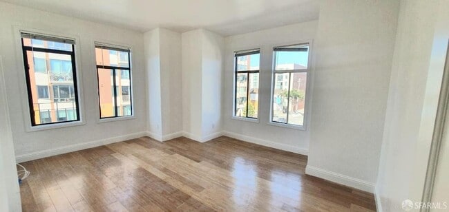 Photo - 14 Isis St Unit 9