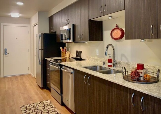 Photo - CityScape: Leasing Specials! Newly Renovated Premier Location in Bellevue, Rooftop Entertainment ...