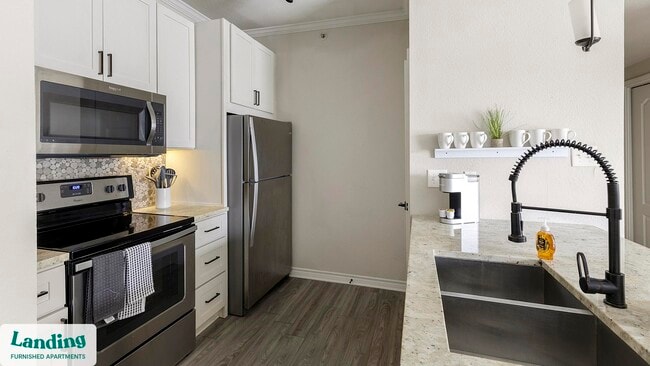 Photo - 6101 N Riverside Dr Unit 20-1020.1411220