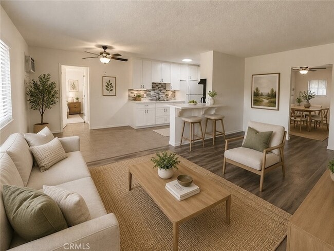 Photo - 685 E Vista Chino Unit 1