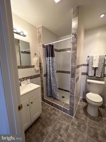 Photo - 623 Columbia Ave Unit B