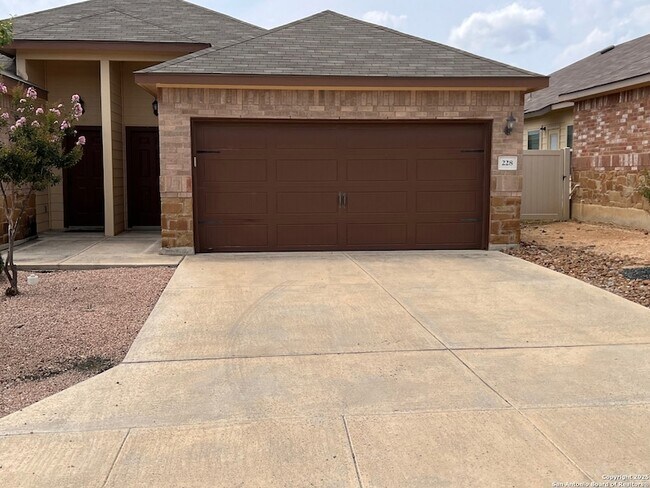 Building Photo - 228 Ragsdale Way