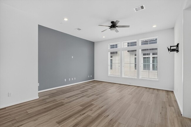 Photo - 1526 Ojeman Rd