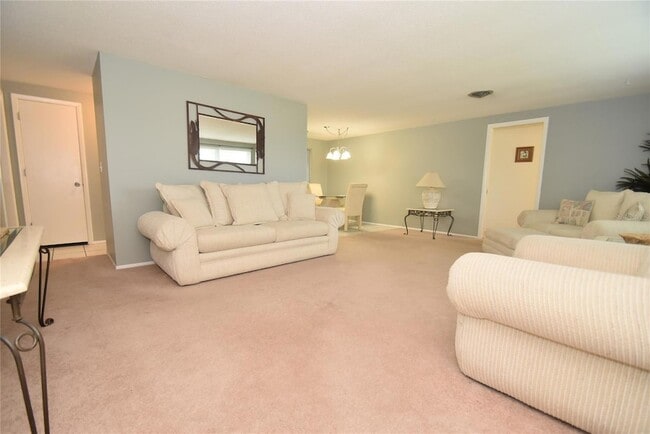 Photo - 1365 De Prie Rd