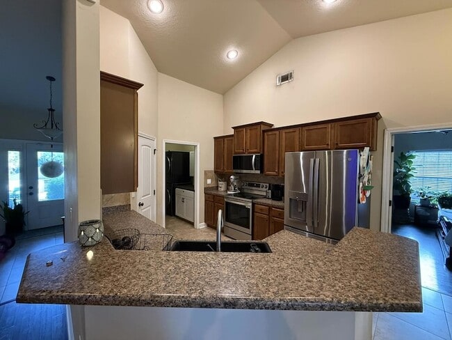 Photo - 315 Egan Dr