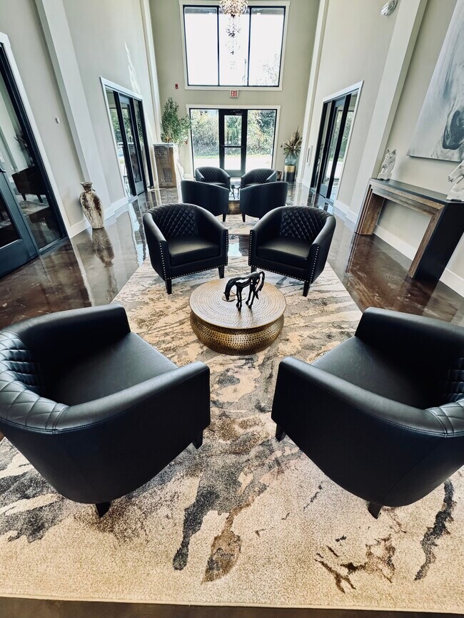 Photo - 168 at The Donohew